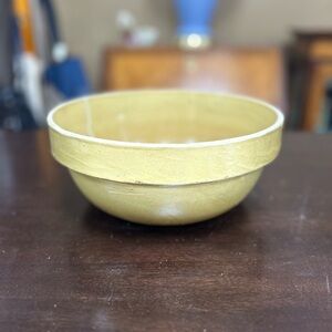 SOLD-Buckeye Pottery Co Macomb IL 10 1/2 inch. Does not have crack